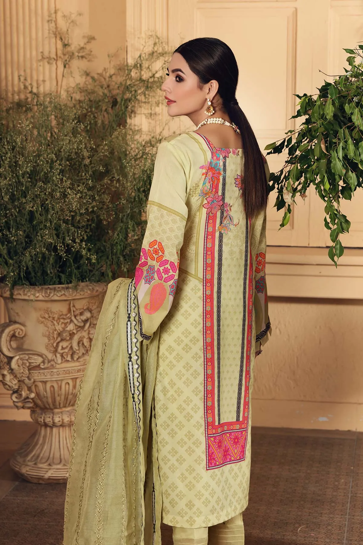 3-Pc Unstitched Embroidered Lawn With Chiffon Dupatta CN-17