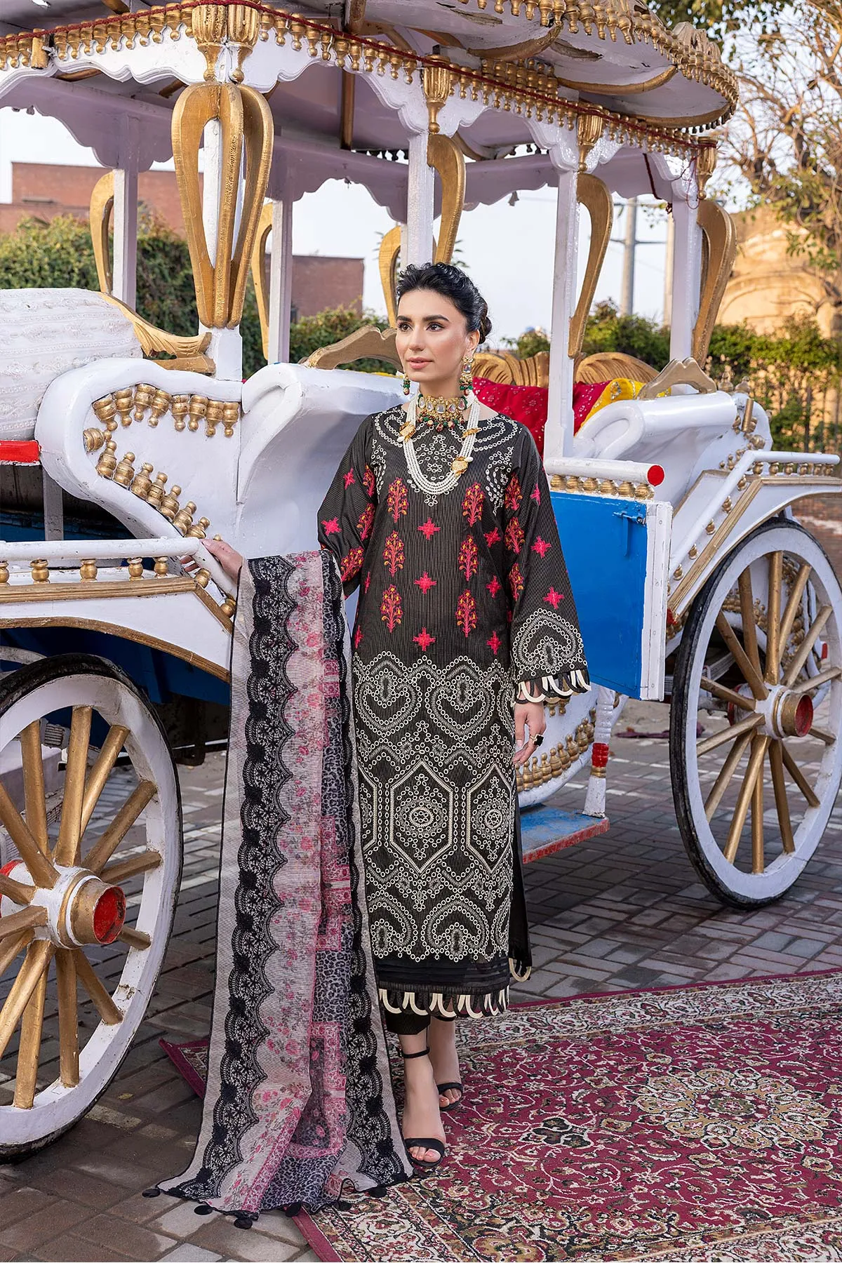 3 Pc Unstitched Embroidered Luxury Lawn CLM-04