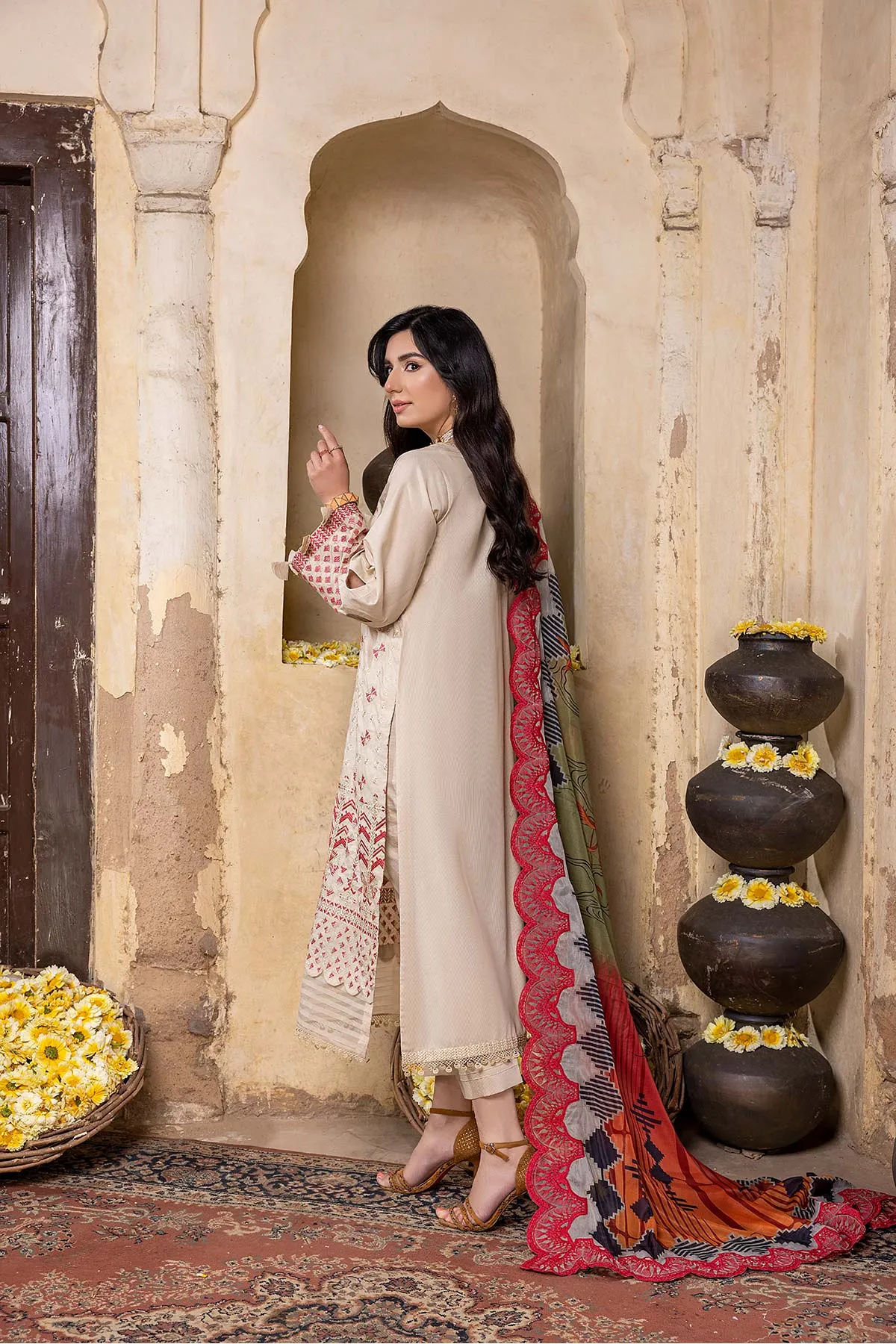 3 Pc Unstitched Embroidered Luxury Lawn CLM-08