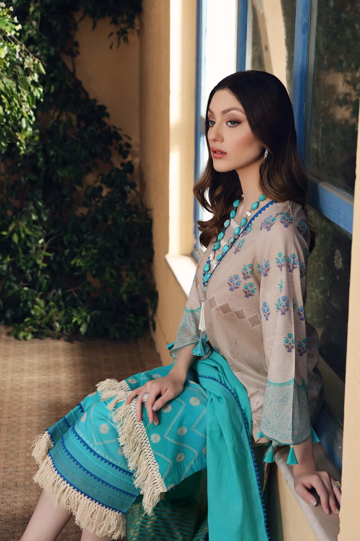 3-pc Unstitched Lawn with Chiffon Dupatta CP-40