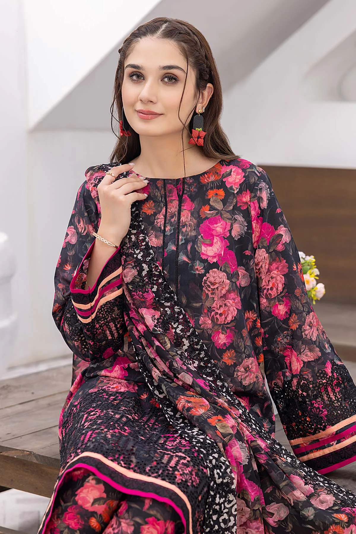 3-Pc Unstitched Printed Embroidered Lawn Suit With Embroidered Chiffon Dupatta CRB23-18