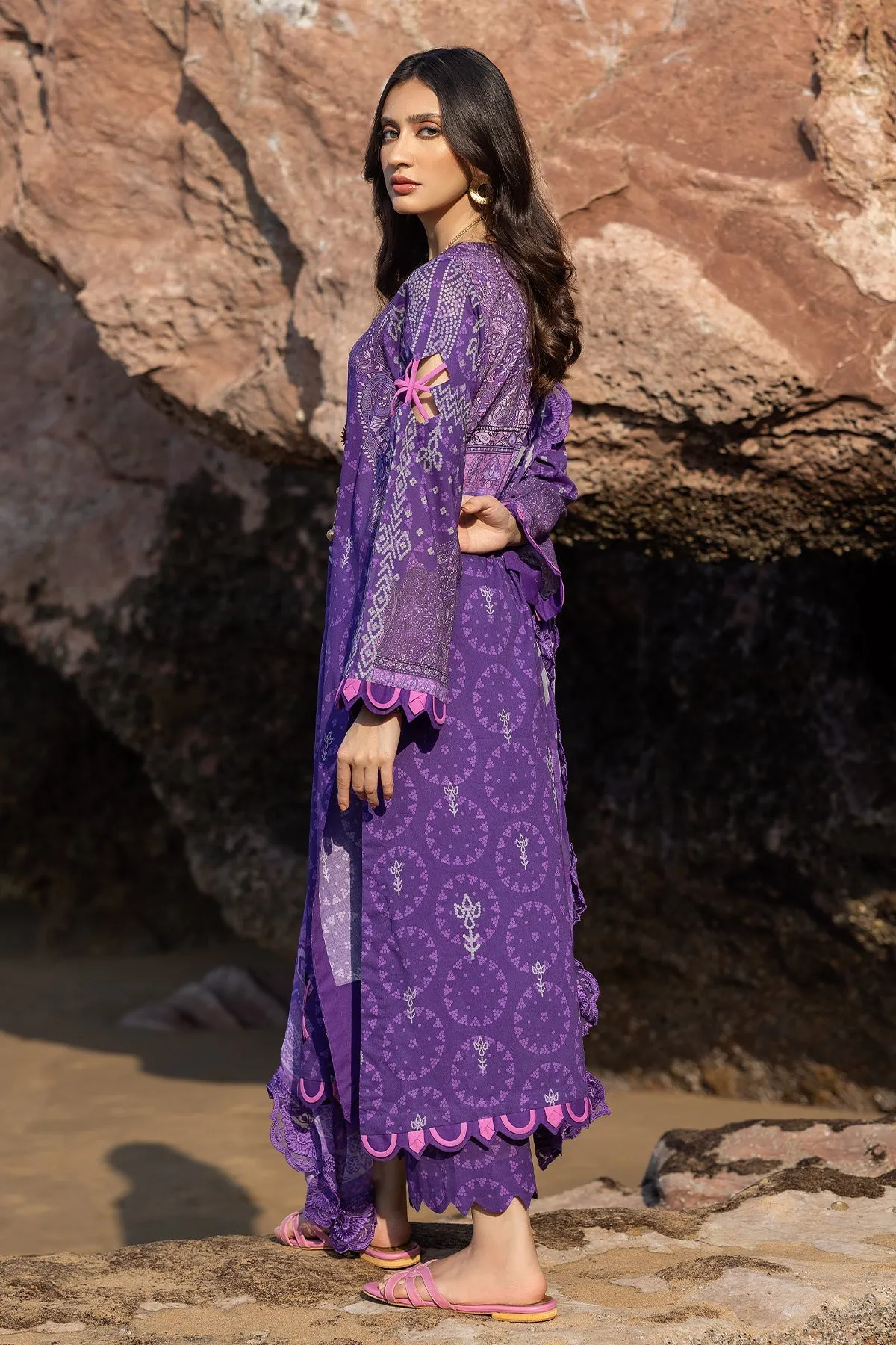 3-Pc Unstitched Printed Lawn with Embroidered Chiffon Dupatta PM4-17