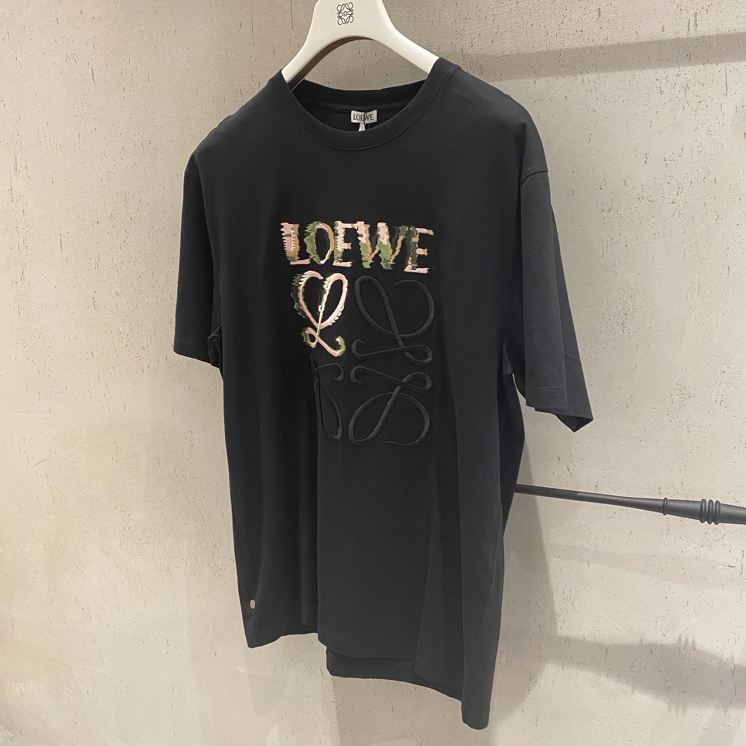 LOEWE  |Luxury T-Shirts