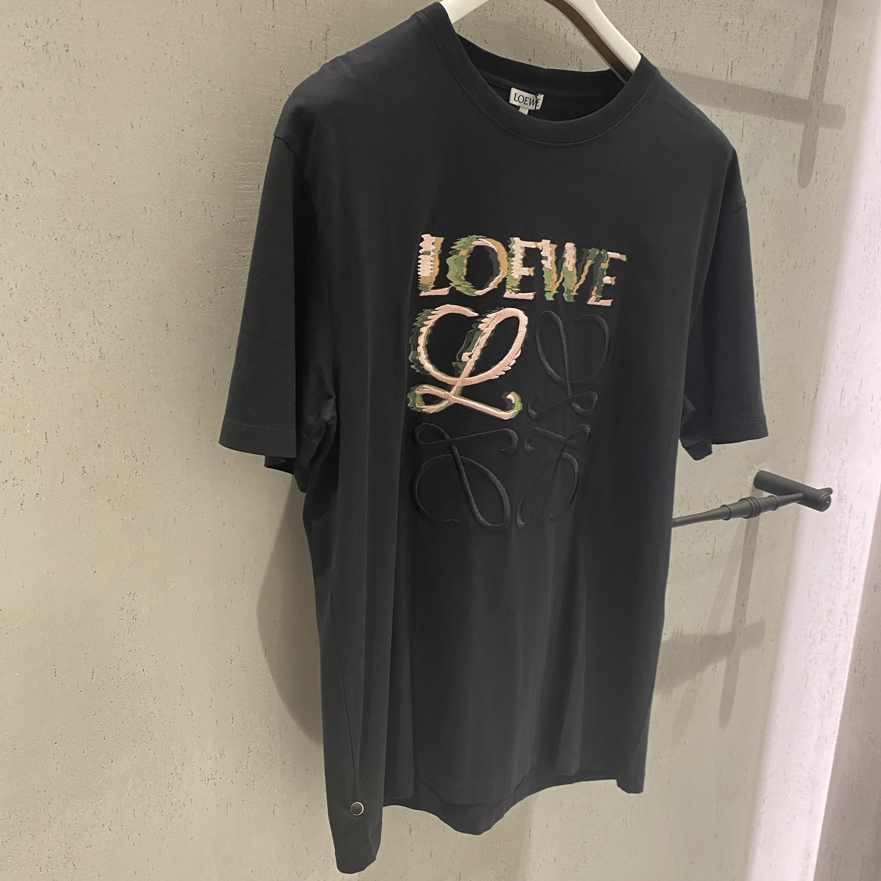 LOEWE  |Luxury T-Shirts