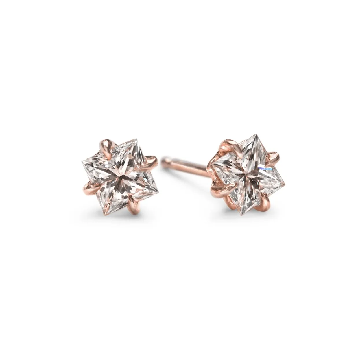 Princess Shaped 4-Prong Diamond Stud Mount