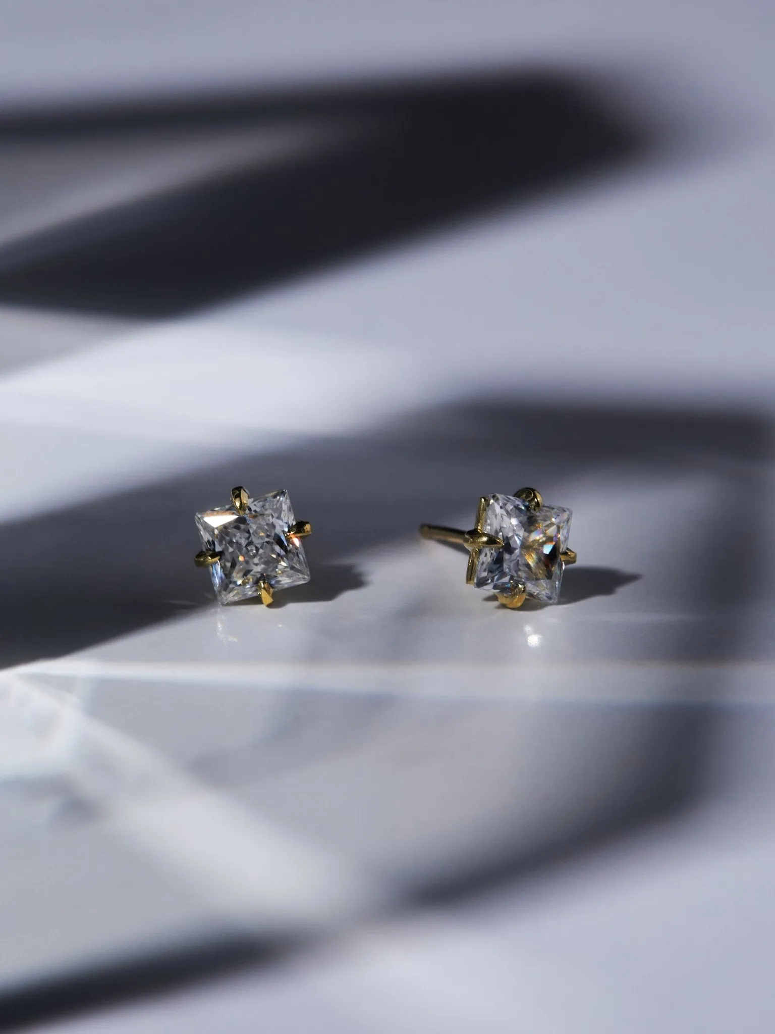 Princess Shaped 4-Prong Diamond Stud Mount