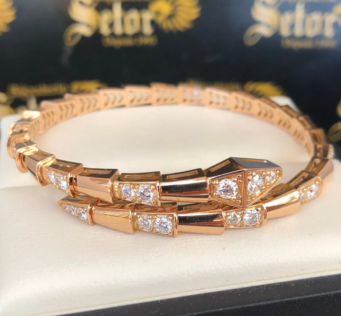 Rose gold diamond bangle DB008