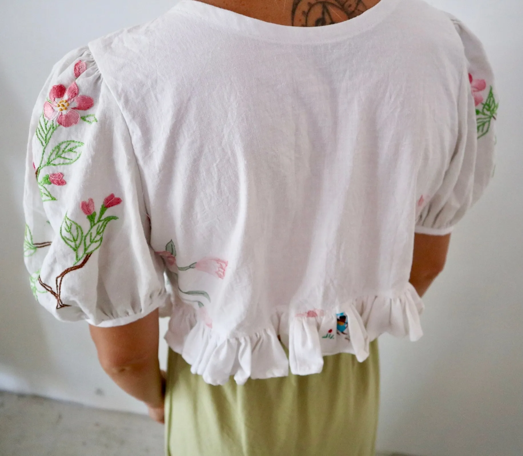 Tie Front Tulip Top (6/8)