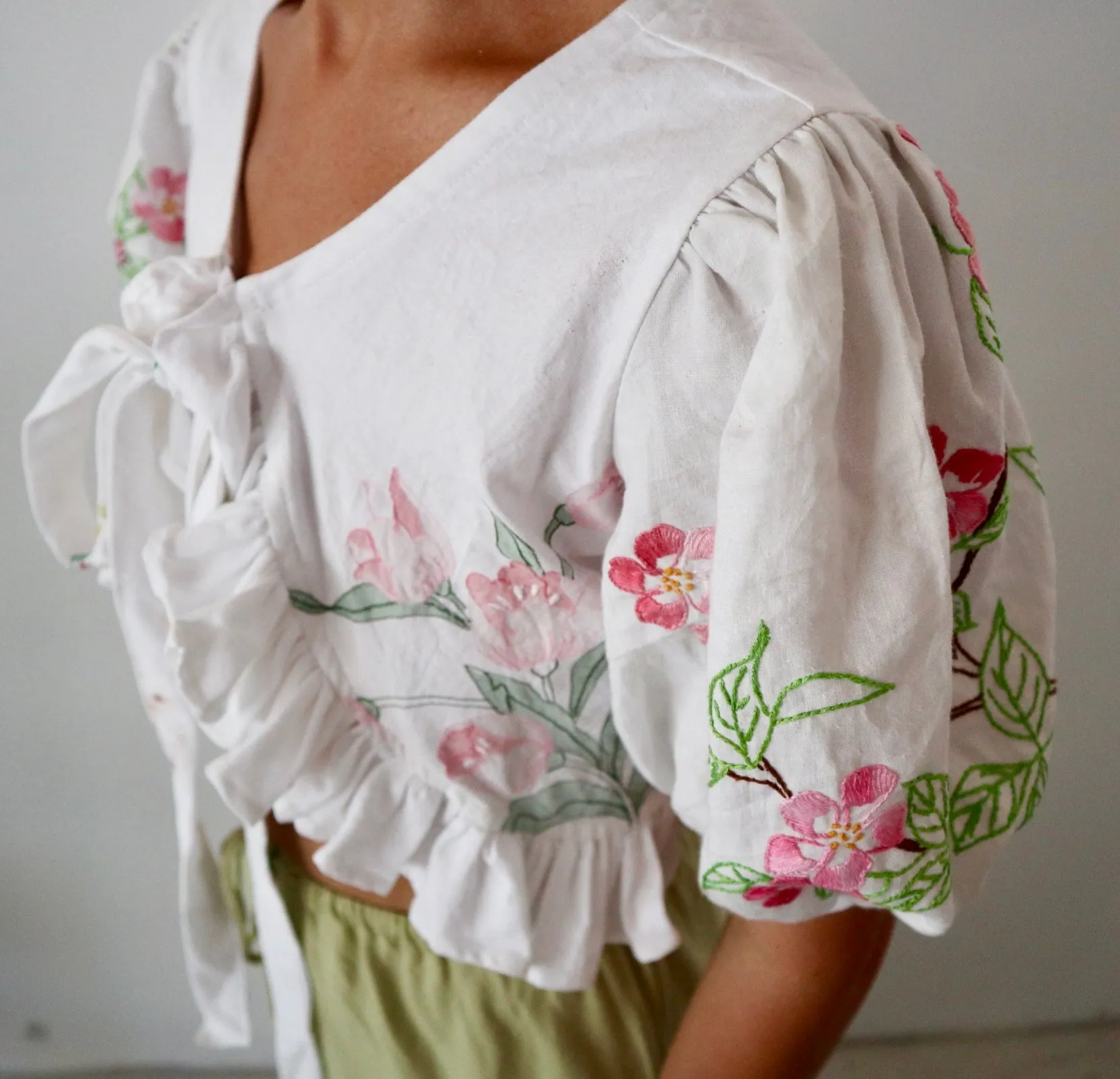 Tie Front Tulip Top (6/8)